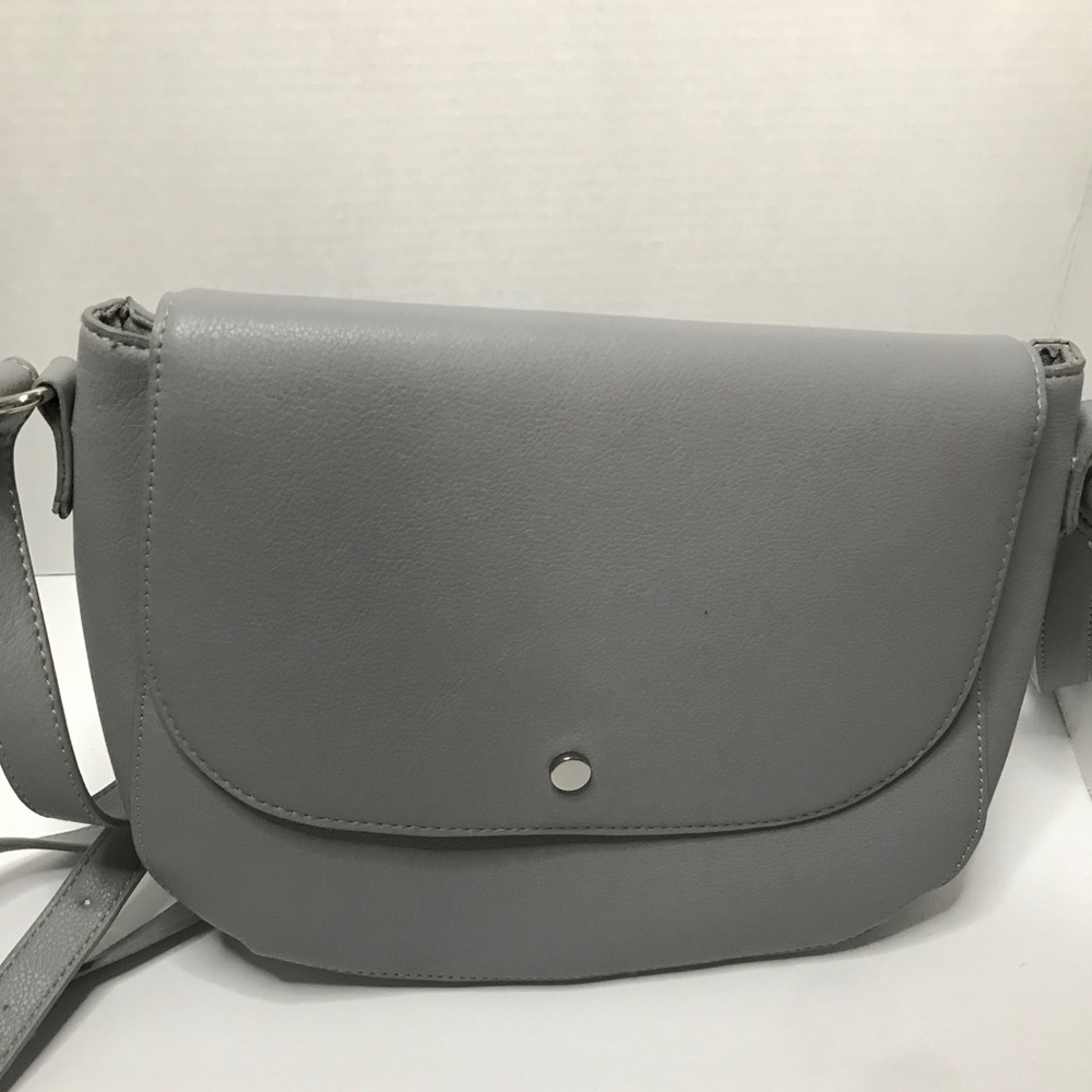 Gray cross body purse